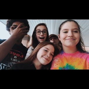 Meet your Posher, Ariana